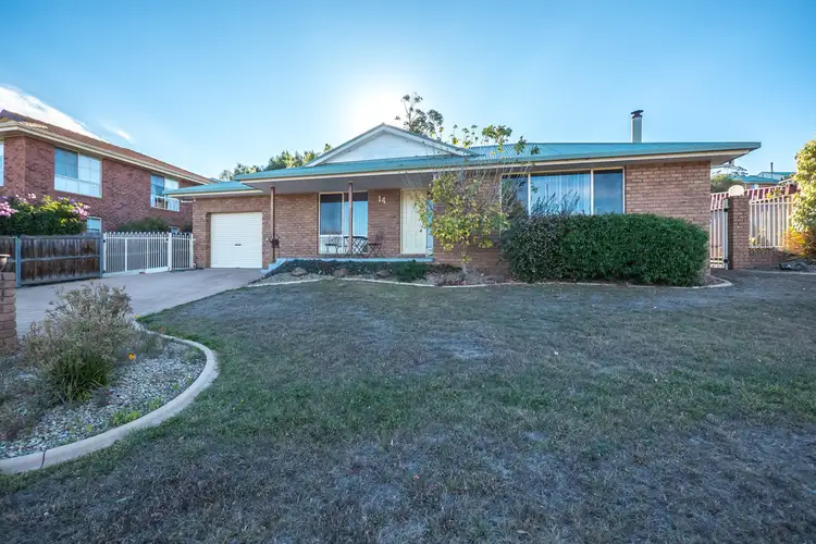 14 Clives Avenue, Old Beach TAS 7017
