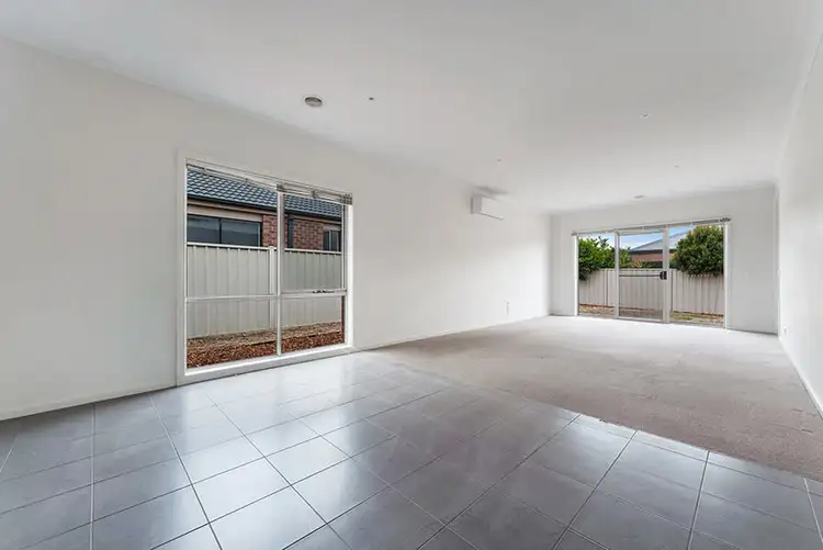 Sixth view of Homely house listing, 15 Pymble Gardens, Craigieburn VIC 3064