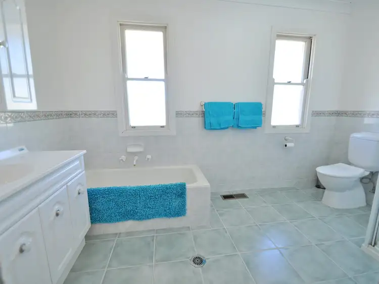 Sixth view of Homely house listing, 86 Gundagai Road, Junee NSW 2663