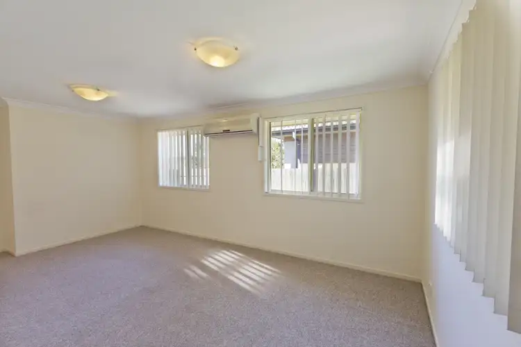 Fifth view of Homely house listing, 4 Mountview Place, Aberglasslyn NSW 2320