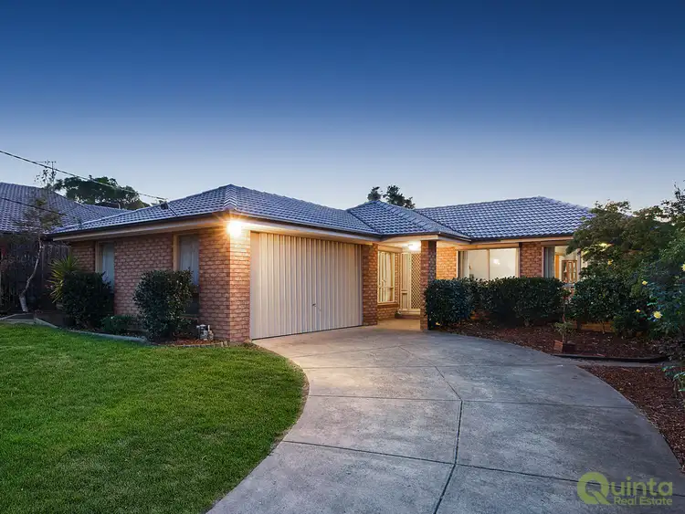 63 Yarra Rd, Croydon Hills VIC 3136
