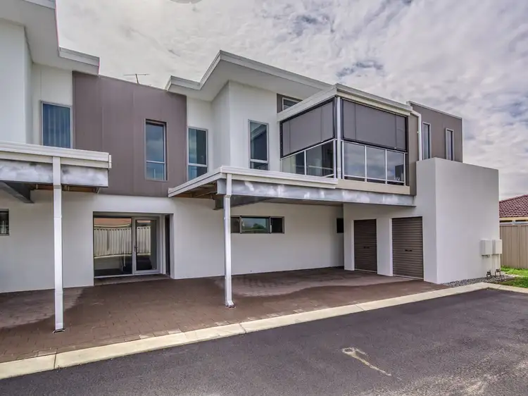 8/128 Safety Bay Road, Shoalwater WA 6169