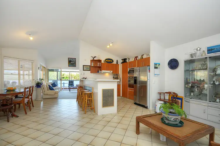 At 25 Tristan Court, Benowa QLD 4217