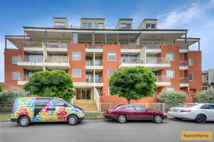 412/77 Village Way, Maribyrnong VIC 3032