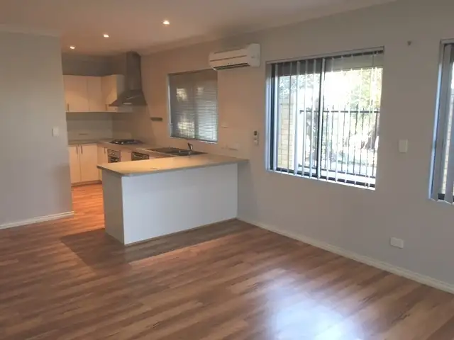 Fourth view of Homely townhouse listing, 3/15 Shelduck Crescent, Bennett Springs WA 6063