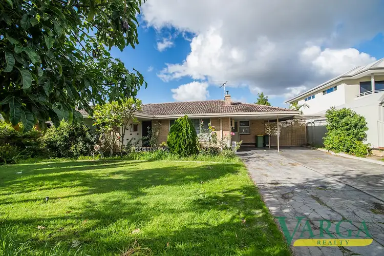 56 Parklands Square, Riverton WA 6148
