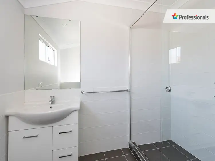 Sixth view of Homely house listing, 6 Kirk Close, Camillo WA 6111