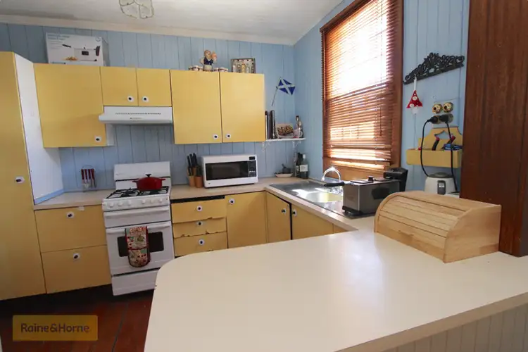 Seventh view of Homely house listing, 172 George Street, Bathurst NSW 2795