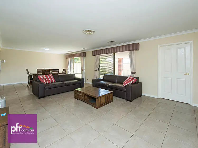 Seventh view of Homely house listing, 2/47 Edgecumbe Street, Como WA 6152