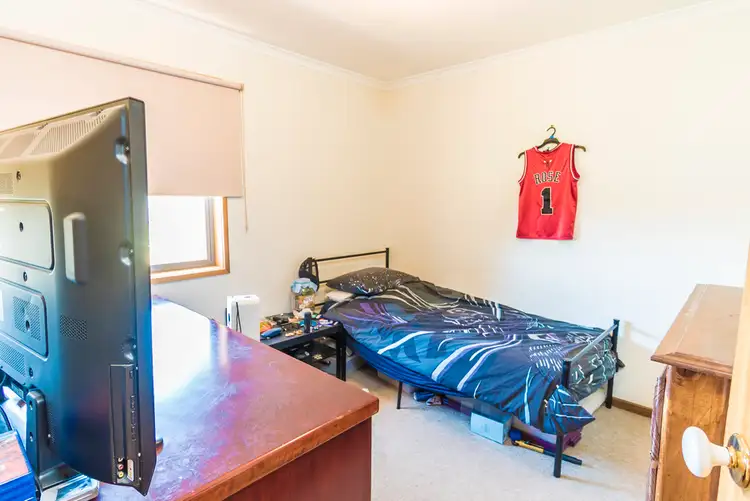 Third view of Homely house listing, 5 Canning Close, Mildura VIC 3500