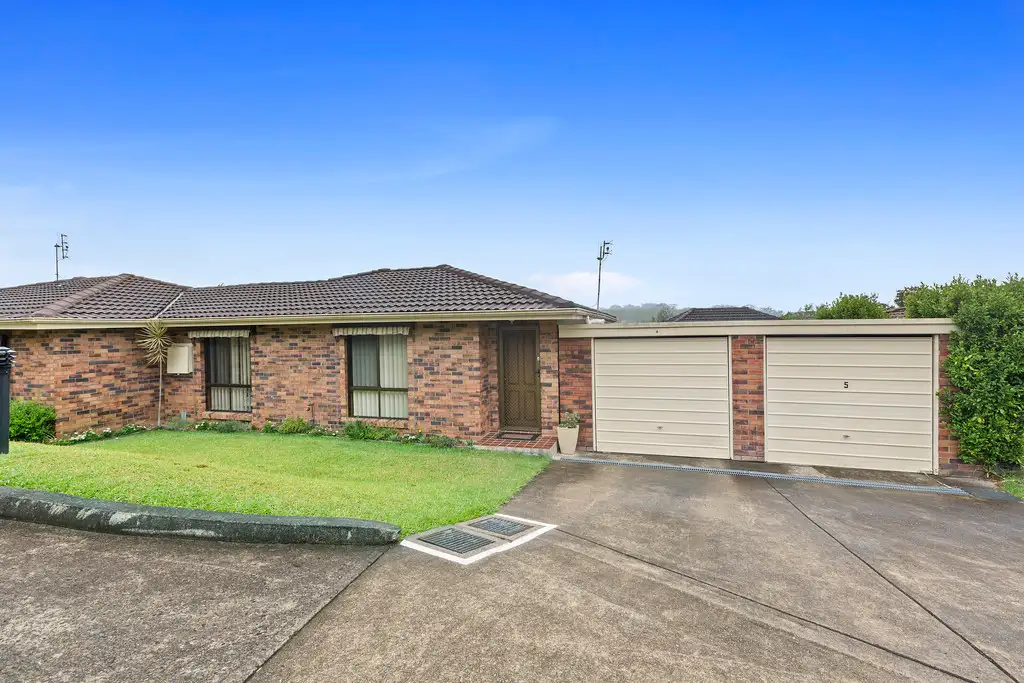 Main view of Homely villa listing, 4/8 Leech Close, Narara NSW 2250