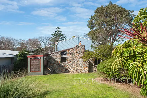 35A Gibney Street, Dunsborough WA 6281