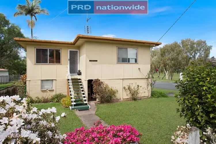 18 Alicia Street, Southport QLD 4215