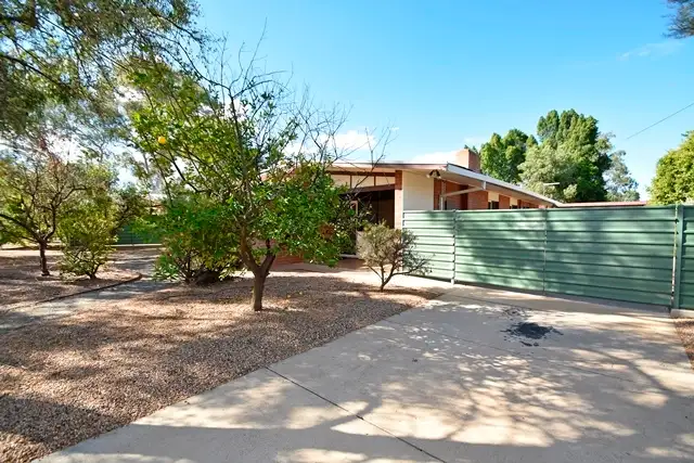 3 HABLETT CRESCENT, Gillen NT 870