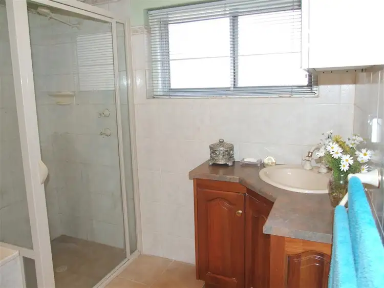 Sixth view of Homely house listing, 18 Third Street, Loxton SA 5333