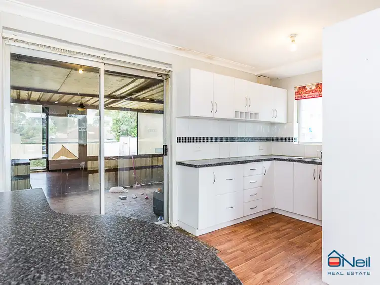 Seventh view of Homely house listing, 52 Grovelands Drive, Camillo WA 6111