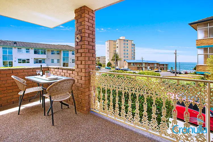 Main view of Homely unit listing, 2/4-6 Ingalara Avenue, Cronulla NSW 2230