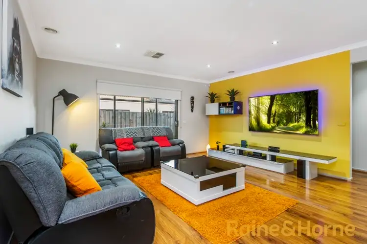 Fifth view of Homely house listing, 4 Phoenix Grove, Plumpton VIC 3335