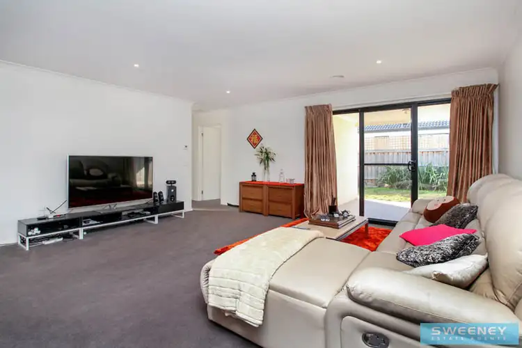 Seventh view of Homely house listing, 5 Cooma Place, Burnside Heights VIC 3023