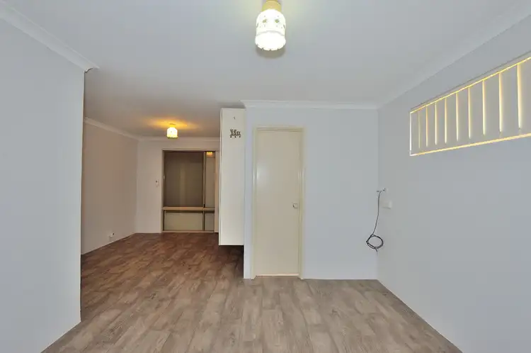 Fifth view of Homely house listing, 18 Sarah Ann Crescent, Warnbro WA 6169