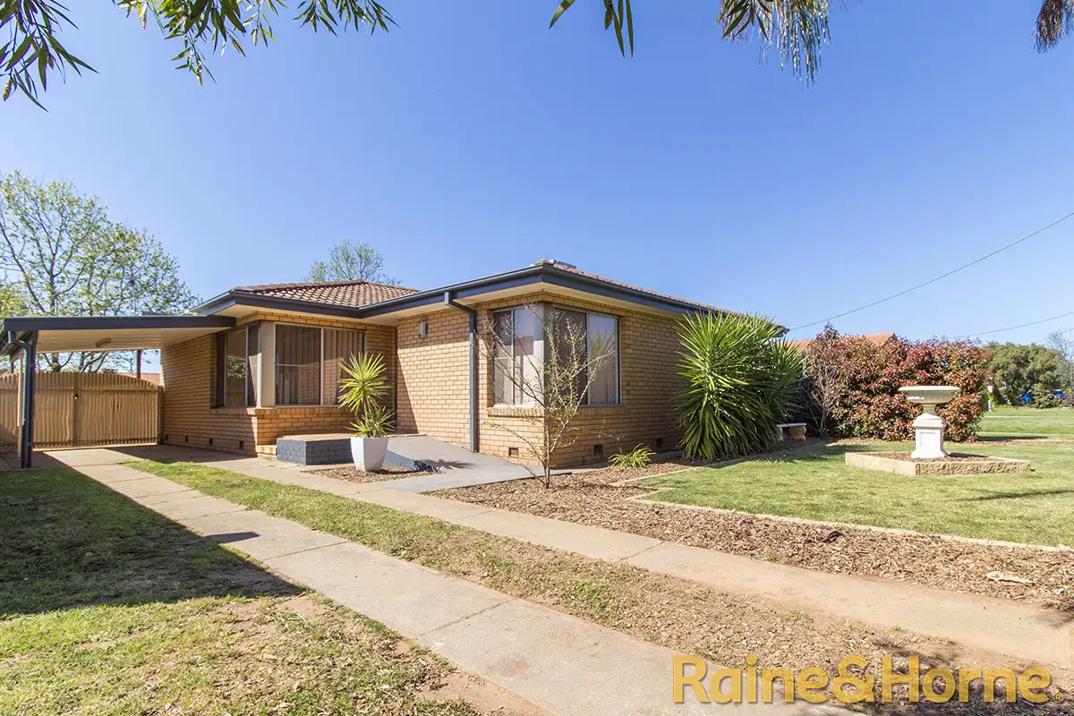 Main view of Homely house listing, 42 Howard Avenue, Dubbo NSW 2830