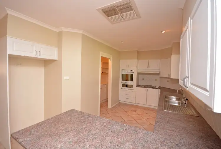 Sixth view of Homely house listing, 7 Halford Place, Griffith NSW 2680