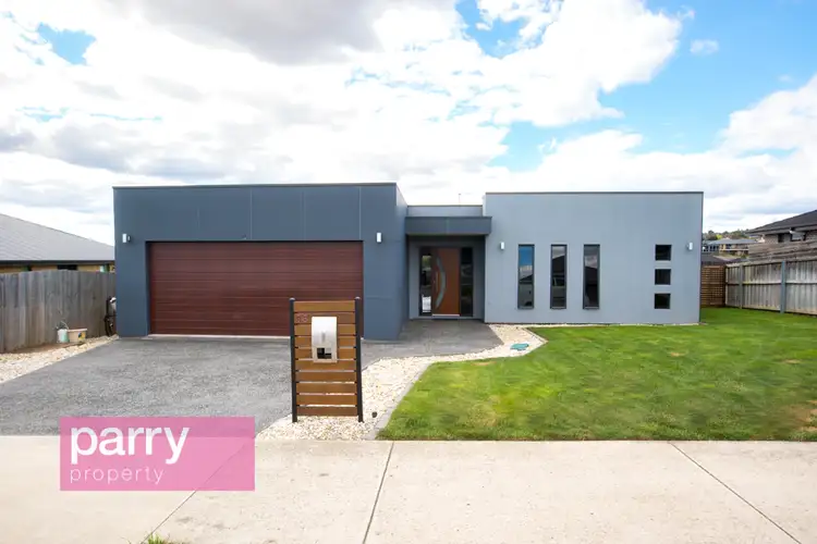 98 Mount Stuart Drive, Newnham TAS 7248