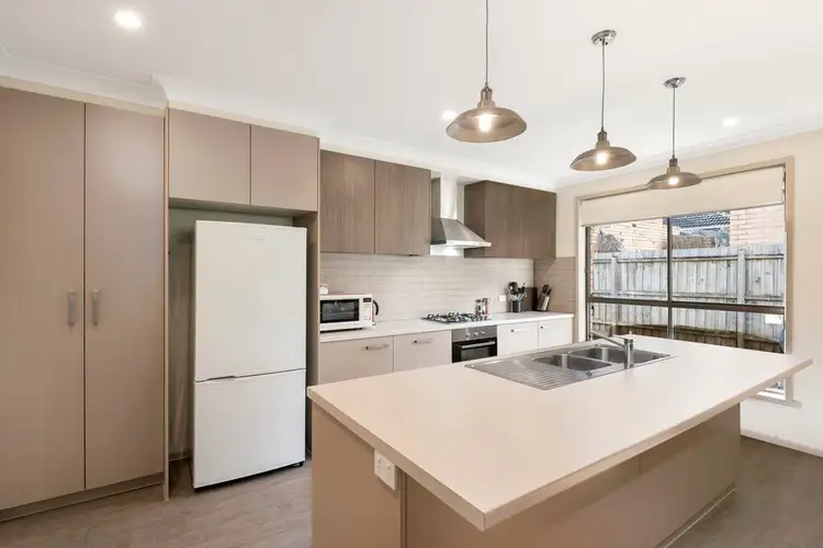 Third view of Homely house listing, 2 Ashby Court, Chadstone VIC 3148