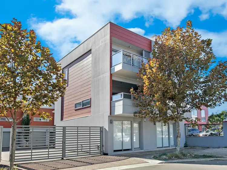 21/5 Coventry St, Mawson Lakes SA 5095