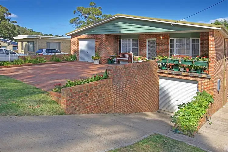 18 Riverview Crescent, Catalina NSW 2536