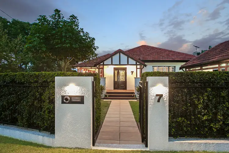 7 Nellie Street, Clayfield QLD 4011