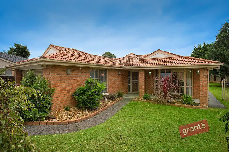 16 Katrina Close, Hallam VIC 3803