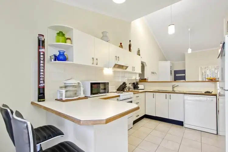 Fifth view of Homely unit listing, 3/6 Lisa Place, Sunshine Bay NSW 2536