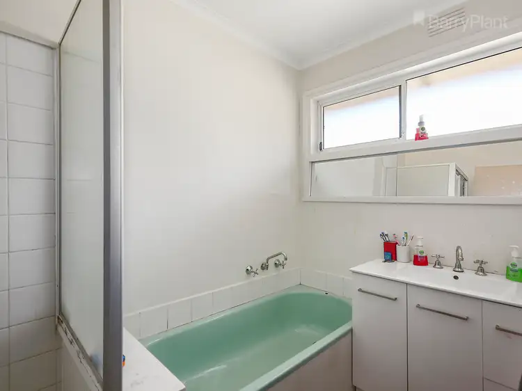 Sixth view of Homely house listing, 10 Sellick Drive, Croydon VIC 3136
