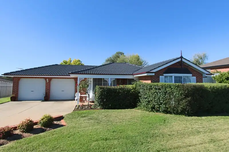 Main view of Homely house listing, 10 Graham Drive, Kelso NSW 2795