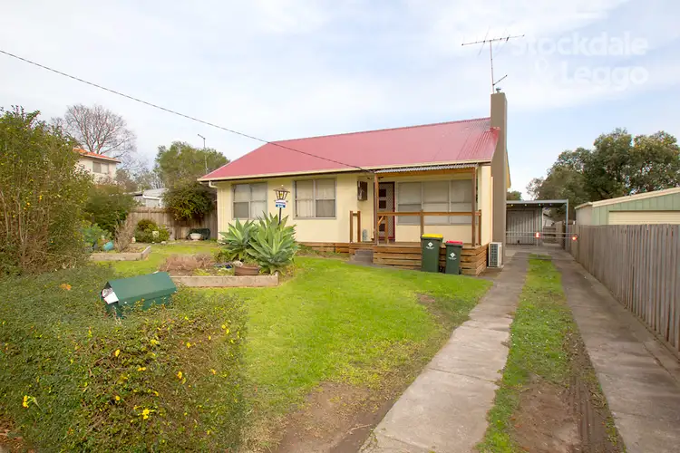 6 Sloan Avenue, Leongatha VIC 3953