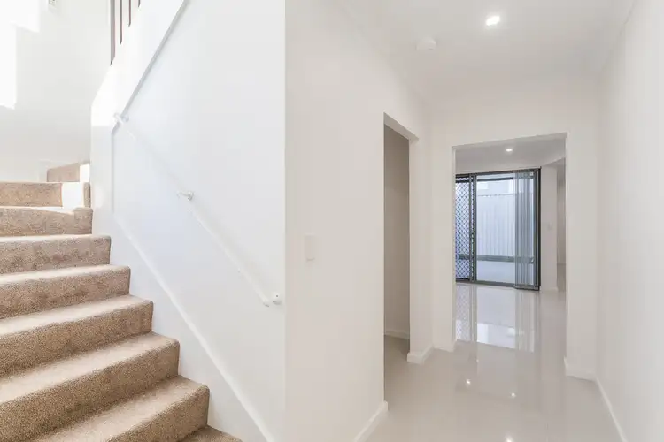 Third view of Homely house listing, 5/74 Frederick Road, Hamilton Hill WA 6163