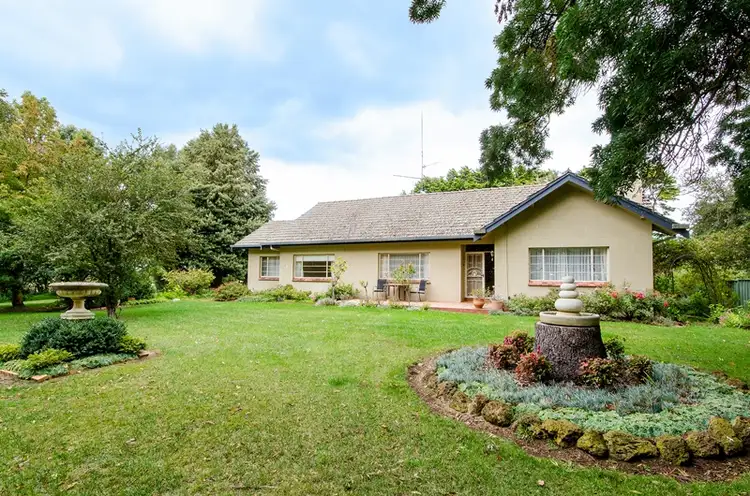 6803 Princes Highway, Mumbannar VIC 3304