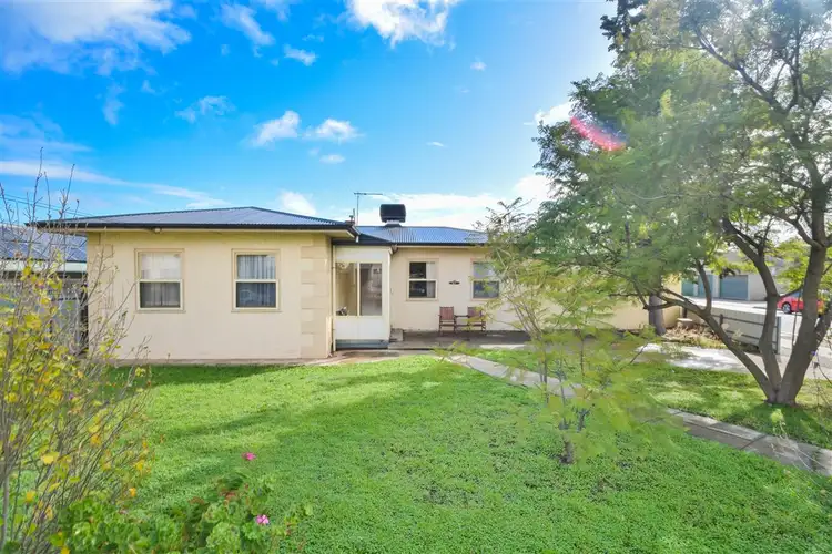 27 Kingston Avenue, Seacombe Gardens SA 5047