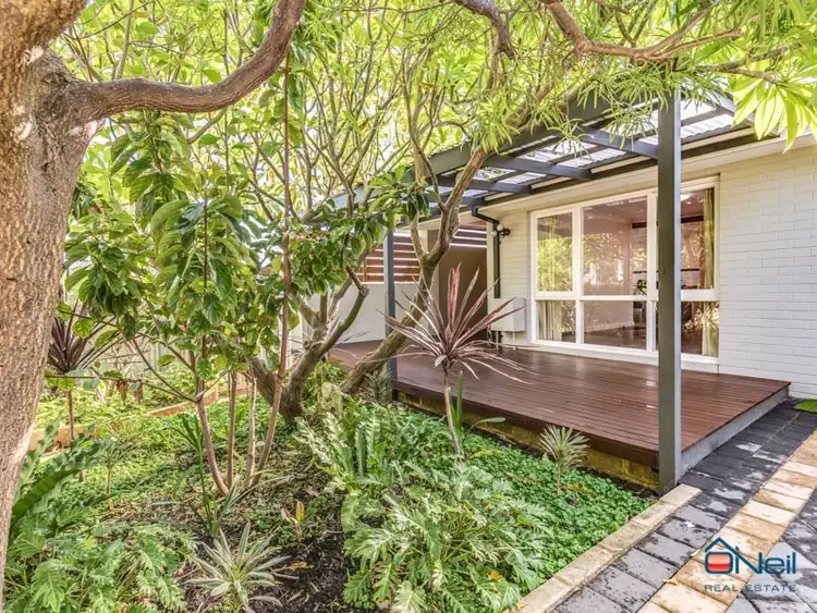 8 Lathwell Street, Armadale WA 6112