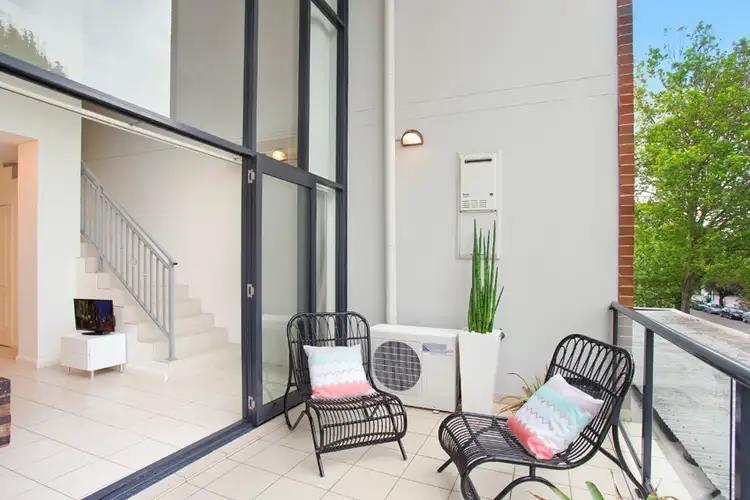 Fourth view of Homely unit listing, 8/10 Oaks Avenue, Dee Why NSW 2099