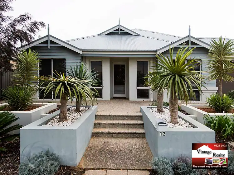 12 Warrington Road, Byford WA 6122