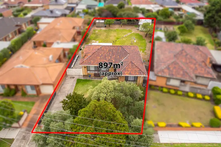 12 Stapley Crescent, Altona North VIC 3025