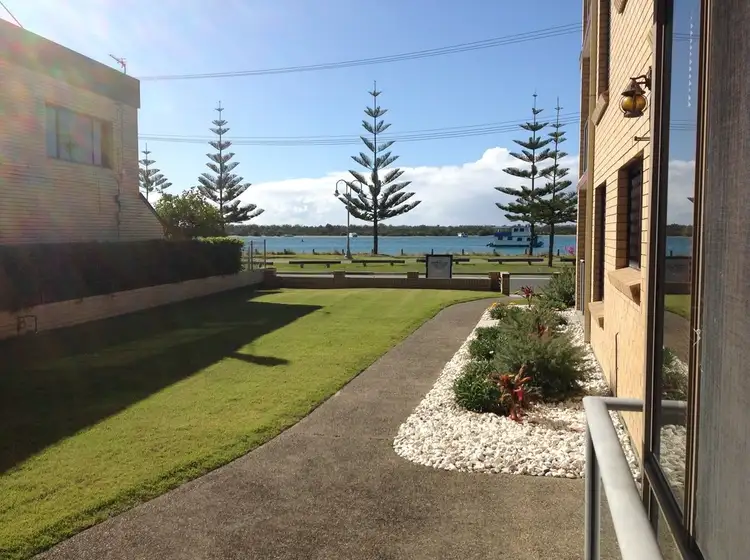 Main view of Homely unit listing, 2/406 Marine Parade, Biggera Waters QLD 4216