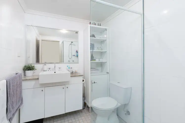 Third view of Homely apartment listing, 18/29 Holtermann Street, Crows Nest NSW 2065