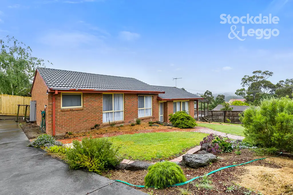 Main view of Homely house listing, 27 Oronsay Crescent, Diamond Creek VIC 3089
