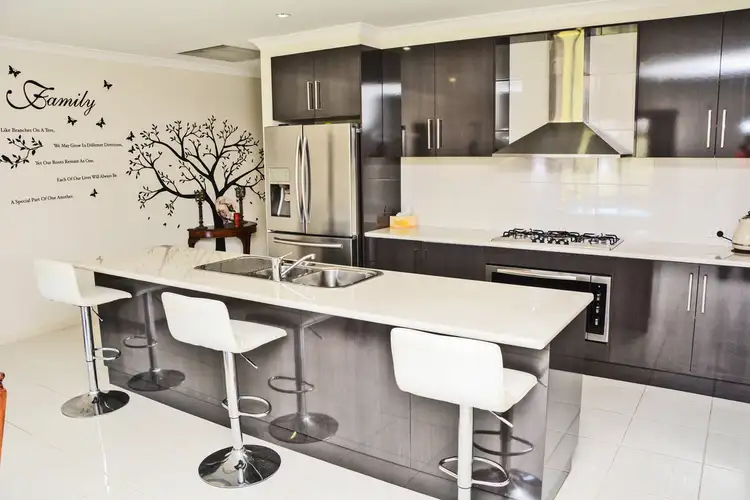 Second view of Homely house listing, 8 Ponderosa Way, Mildura VIC 3500