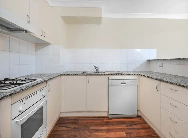 Seventh view of Homely house listing, 4/3 Heard Street, Mawson ACT 2607