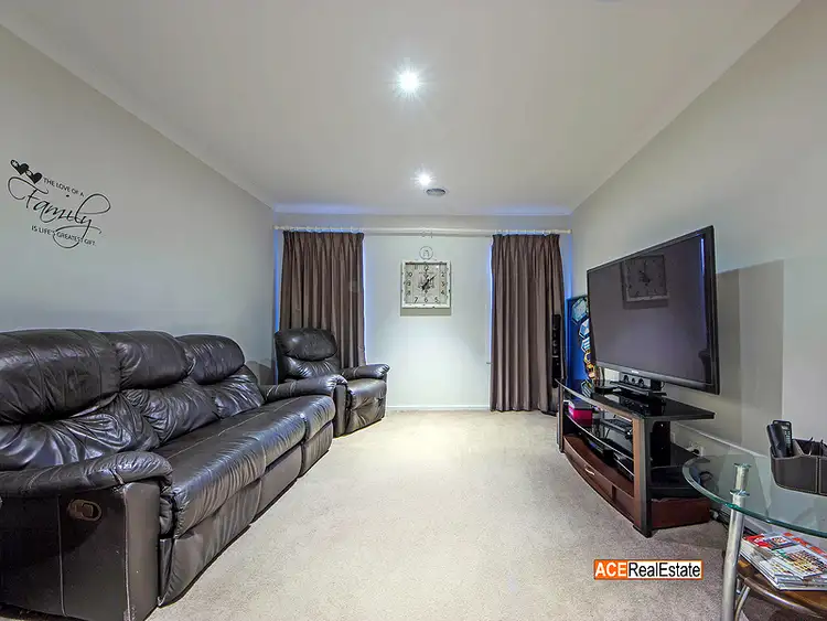 Sixth view of Homely house listing, 2 Mckeown Avenue, Williams Landing VIC 3027