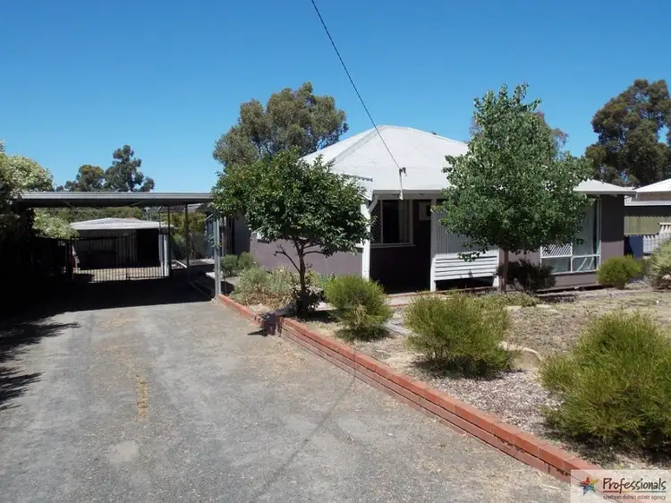 61 McKinley Street, Collie WA 6225
